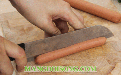 Cách làm bánh mì nướng sa tế muối ớt ngon chà bông đơn giản tại nhà 2