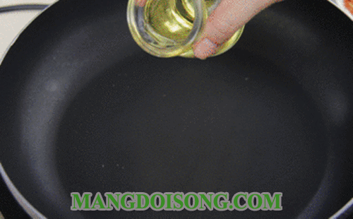 Cách làm bánh mì nướng sa tế muối ớt ngon chà bông đơn giản tại nhà 3