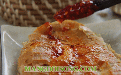 Cách làm bánh mì nướng sa tế muối ớt ngon chà bông đơn giản tại nhà 6