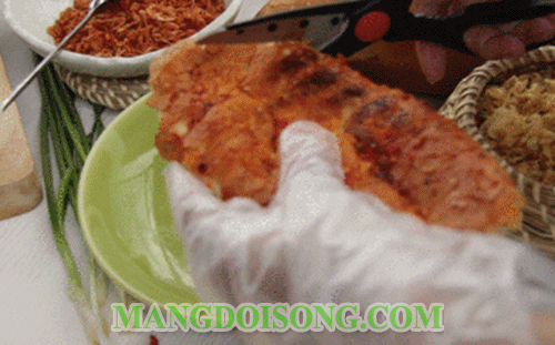 Cách làm bánh mì nướng sa tế muối ớt ngon chà bông đơn giản tại nhà 8