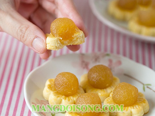 Cách làm bánh quy bơ ngon nhân dứa thơm mát cho ngày tết thêm may mắn 11