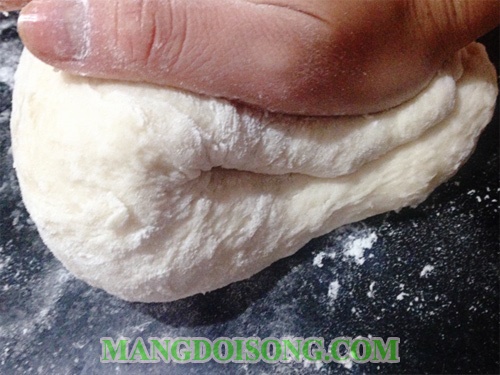 Cách làm bánh tiêu sữa ngon đơn giản tại nhà 5