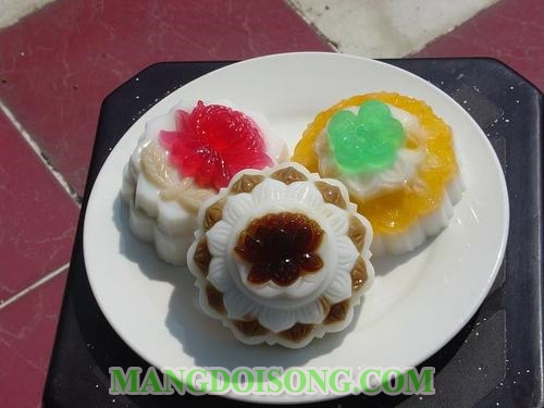 Cách làm bánh trung thu rau câu nhân bánh flan thơm ngon kiểu mới vô cùng hấp dẫn 18
