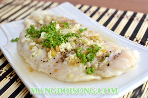 Cách làm cá hấp bia bằng nồi cơm điện ngon thơm lừng dùng làm món ăn cơm hay nhậu đều tuyệt 9