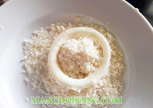 Cách làm hành tây chiên giòn giả làm mực chay ngon hấp dân cho tháng rằm 4