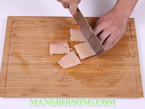 Cách làm mực xào cay ngon hấp dẫn cho bữa cơm chiều gia đình thêm đầm ấm 3