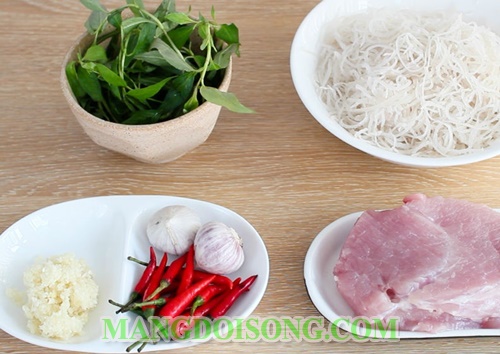 Cách làm nem chua tại nhà ngon để biếu tết hay làm món ngon ngày tết cho gia đình 1