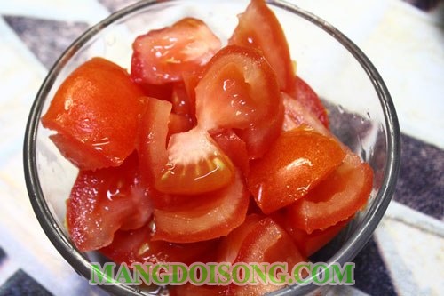 Cách làm sinh tố cà chua ngon mát cho bà bầu cho bé 3