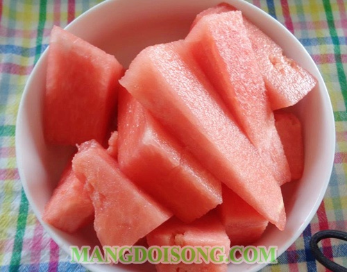Cách làm sinh tố dưa hấu ngon đơn giản tại nhà 2