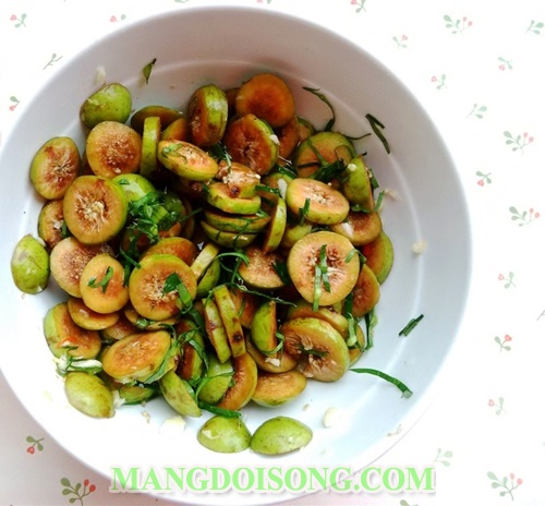 Cách làm sung muối xổi ngon chua giòn cho ngày tết sung túc cả năm 5