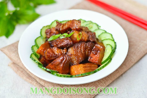 Cách làm thịt kho măng tươi ngon đơn giản tại nhà ăn hoài không chán 8