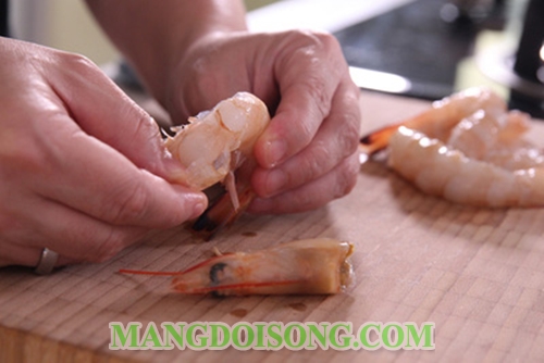 Cách làm tôm chiên xù giòn tan ngon đơn giản tại nhà với công thức từ đầu bếp nhà hàng 4