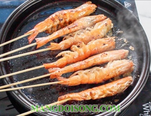 Cách làm tôm nướng muối ớt ngon thơm nồng kiểu thái đang gấy sốt thế giới ẩm thực 5
