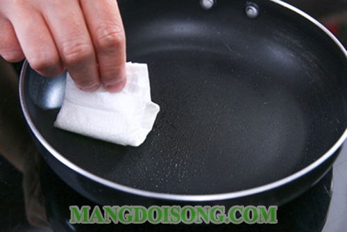 Cách làm trứng cuộn kiểu nhật thơm ngon hấp dẫn cho bữa cơm gia đình ngon như nhà hàng 6