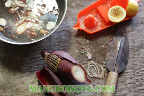 Cách nấu bún bò huế ngon thơm đậm đà cho ngày nghĩ cuối tuần làm quà tặng mẹ ngày của mẹ 7