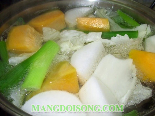 Cách nấu bún chay huế thơm ngon từ rau củ cho ngày rằm thêm thanh tịnh 3