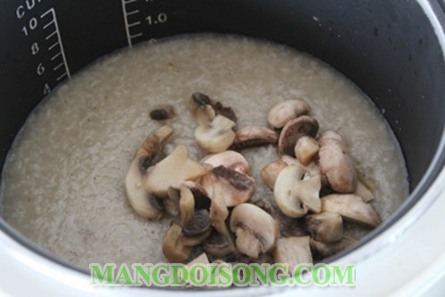 Cách nấu cháo xương ngon đơn giản bằng nồi cơm điện để bồi bổ bà bầu hay trẻ nhỏ 5
