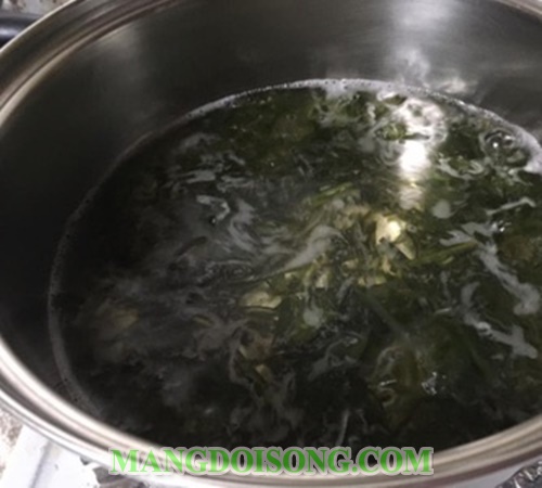 Cách nấu chè hạt sen rong biển ngon tốt cho da đẹp cho dáng làm món ngon hấp dẫn trong tháng 7 7