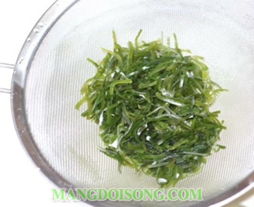 Cách nấu chè hạt sen rong biển ngon tốt cho da đẹp cho dáng làm món ngon hấp dẫn trong tháng 7 8