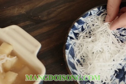 Cách nấu chè sắn nóng dừa nạo thơm ngon hấp dẫn ngày đông 10
