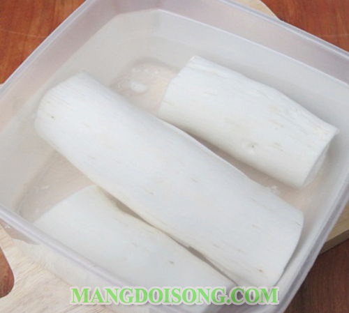 Cách nấu chè sắn nóng dừa nạo thơm ngon hấp dẫn ngày đông 2