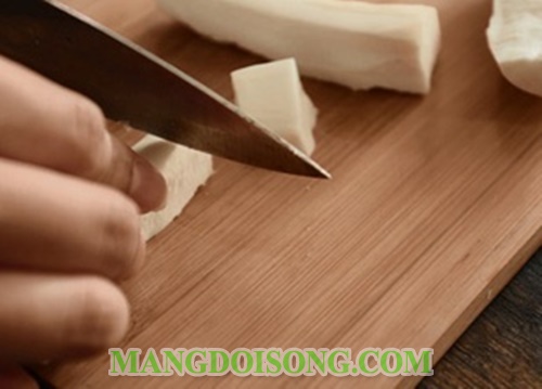 Cách nấu chè sắn nóng dừa nạo thơm ngon hấp dẫn ngày đông 4