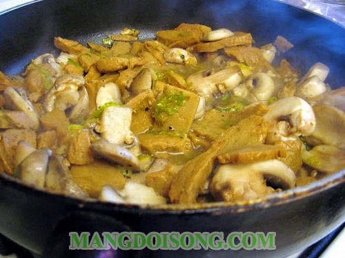 Cách nấu phở chay ngon thơm nồng đơn giản tại nhà cho ngày rằm 3