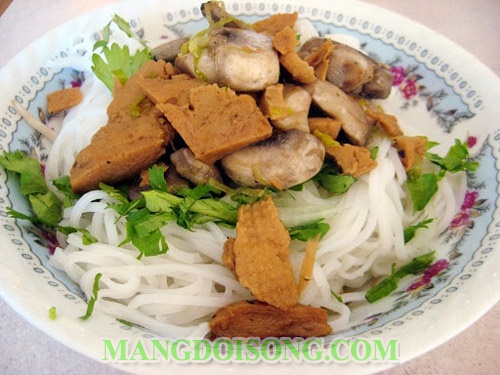 Cách nấu phở chay ngon thơm nồng đơn giản tại nhà cho ngày rằm 5