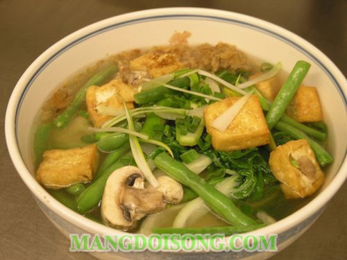 Cách nấu phở chay ngon thơm nồng đơn giản tại nhà cho ngày rằm 7