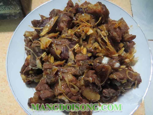 Cách nấu rượu mận ngon từ thịt chó thơm phức để ăn cơm hay nhậu đều được 6