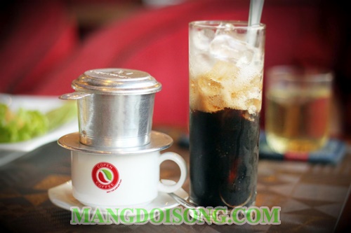 Cách pha cà phê ngon bằng phin đơn giản tại nhà mà hương vị thơm đậm đà không khác ngoài tiệm 7