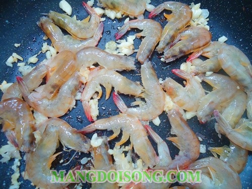 Cách rang tôm ngon nhất vị mặn ngọt đậm đà đưa cơm 5