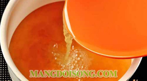 Cách trị ho hiệu quả nhanh nhất đơn giản tại nhà từ gừng chanh mật ong ngày giao mùa 7