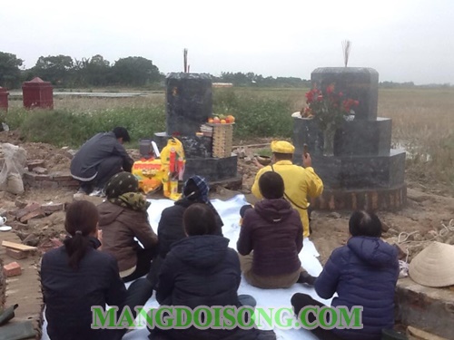 Văn khấn tạ mộ mới xây - cuối năm - thanh minh - ngày giỗ kết - Mâm cúng tạ mộ gồm những gì - Những điều cần lưu ý khi cúng tạ mộ 10