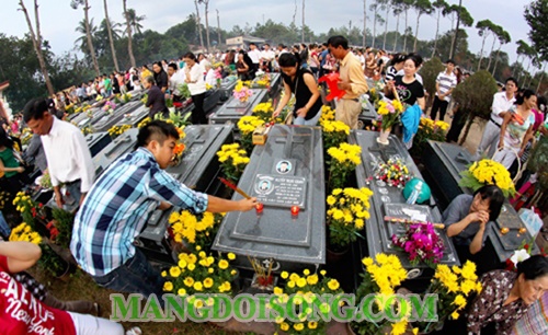 Văn khấn tạ mộ mới xây - cuối năm - thanh minh - ngày giỗ kết - Mâm cúng tạ mộ gồm những gì - Những điều cần lưu ý khi cúng tạ mộ 4
