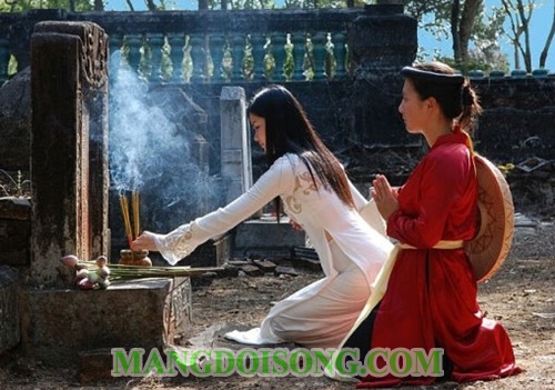Văn khấn tạ mộ mới xây - cuối năm - thanh minh - ngày giỗ kết - Mâm cúng tạ mộ gồm những gì - Những điều cần lưu ý khi cúng tạ mộ 9