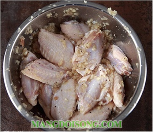 Cách làm cánh gà chiên mắm 1