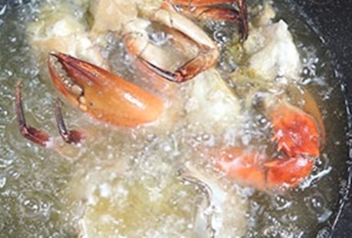 Cách làm cua sốt me đơn giản mà ngon như ngoài nhà hàng 5