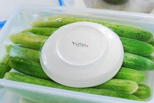 Cách làm dưa chuột muối chua 3