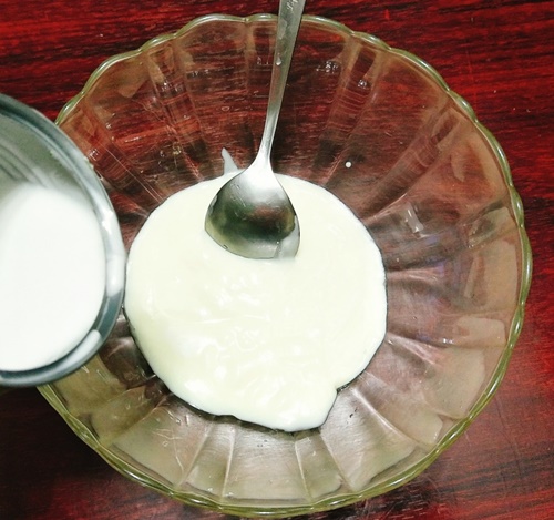 Cách làm kem xoài sữa chua 2