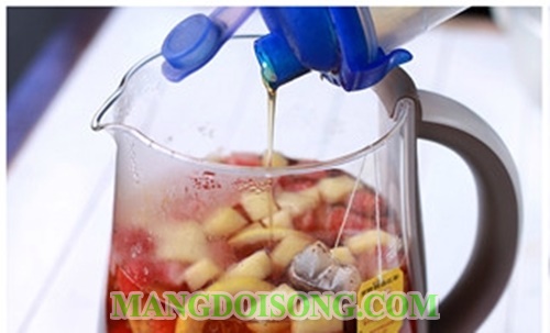 Cách làm nước detox giảm cân đẹp da từ trái cây đơn giản cho các bạn gái tự làm tại nhà 6