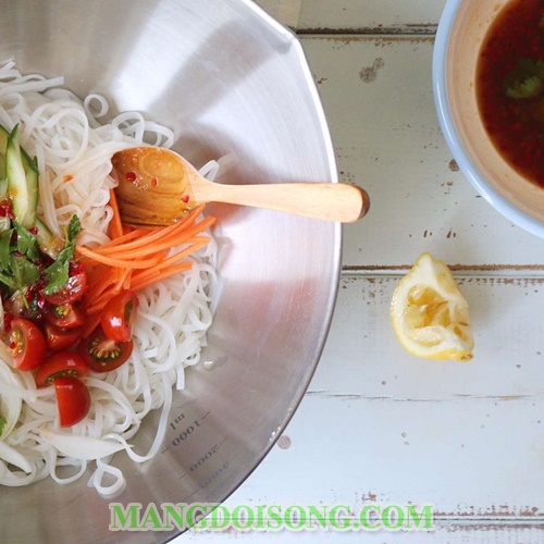 Cách làm phở trộn chua ngọt ngon hấp dẫn đẹp mắt như nhà hàng 6
