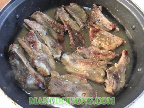 Cách làm sườn xào chua ngọt ngon nhất trang trí bằng cà chua bắt mắt như nhà hàng nhật 7