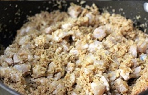 Cách làm thit kho mắm ruốc cho bữa cơm ngày mưa lạnh 4