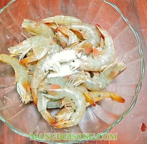 Cách làm tôm rim nước dừa ngon đơn giản tại nhà cho bữa cơm gia đình thêm hạnh phúc 2