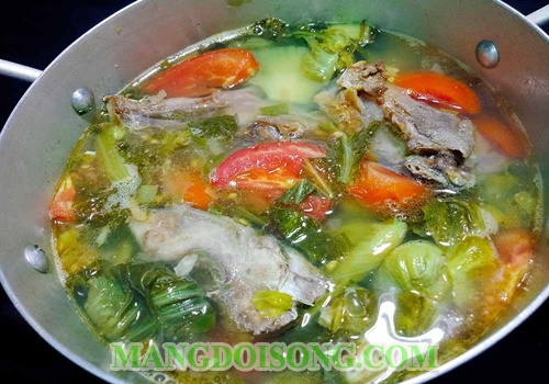 Cách nấu canh cá dưa chua ngon hài hòa ăn vào là mê 5
