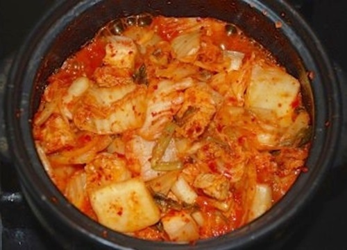Cách nấu canh kim chi Hàn Quốc 4