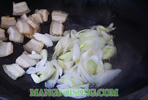 Cách nấu canh kim chi 2