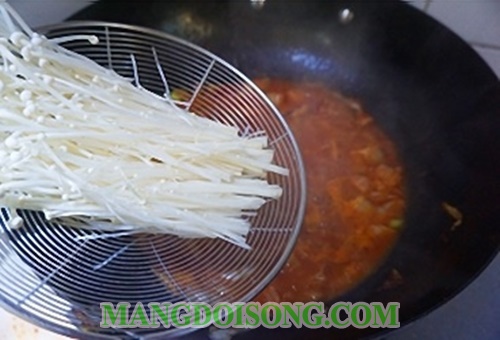 Cách nấu canh kim chi 4