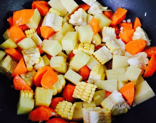 Cách nấu canh rau củ chay thanh đạm, ngọt mát 4